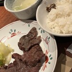 牛たん焼き 仙台 辺見 - 