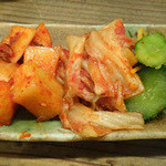 万両 - キムチ3種盛り