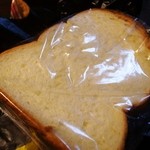 ベルベット - 食パン「マテリアル」（ハーフ）