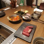 しげ吉 - 生レバ焼き1080円