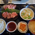 とり焼肉 カルビ家 - 