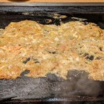 月の島 - 店員さんが調整、成形