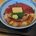 ごはん処 みなと屋 - 和牛とマグロの２色丼¥1408