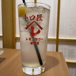 Umai Sakanato Remonsawatorotaku - 生搾りレモンサワー