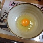 なかむら - 玉子は自分で割って待ちます