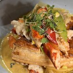 Tommy Bahama Restaurant, Bar & Store - 