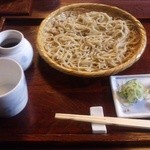 おぎのや - ざるそば（１枚７００円）、追加は１枚６００円