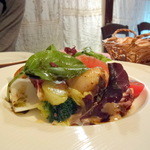 シラノ・ド・ベルジュラック - ホタテのポアレとグレープフルーツのサラダ仕立て1,365円