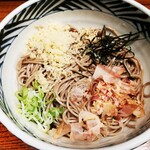 おらが蕎麦 - 冷やしぶっかけ蕎麦　上から