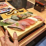 Numadu uogashi zushi nagare zushi - 