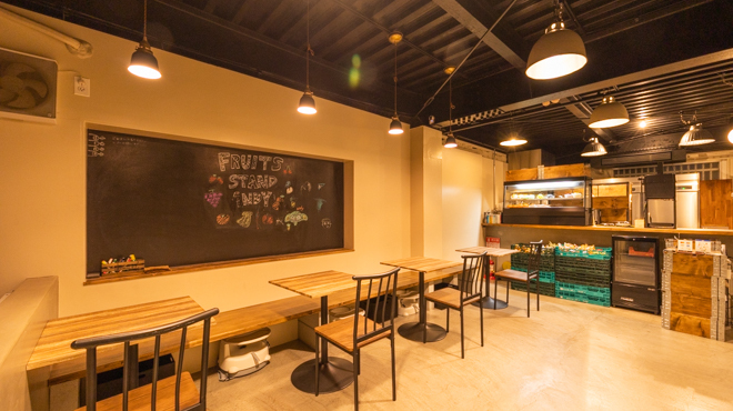 写真 : fruitstand andy （フルーツスタンド アンディ） - 玉造