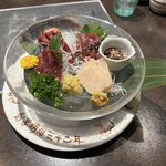 馬肉バル 新三よし 松本本店 - さくら刺5種盛りS