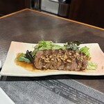 馬肉バル 新三よし - ガーリックステーキ