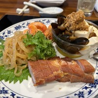 横浜中華街 重慶飯店 本館 - 