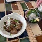 九州産直角打ち しらすくじら - 鶏肝＆生しらす