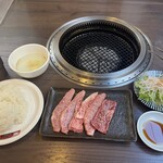 Yakiniku Bekoroku - 