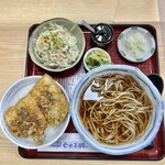 ちちぶ路 - 料理写真:小どんぶりとおそばのセット