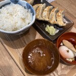 肉汁餃子のダンダダン - 