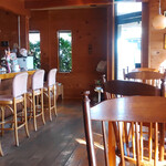 エーデルワイス - 店舗内観