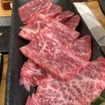 立喰い焼肉 治郎丸 - 