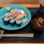 Sushi Tsune Aguiten - 