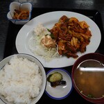 くつろぎ味処 ちぐさ - 料理写真:ホルモン定食850円
