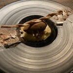 ビストロ ウエノ ニバンチョウ - 洋梨のカラメリゼ　アイスクリーム添え