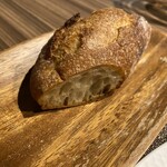 ビストロ ウエノ ニバンチョウ - ブレッド