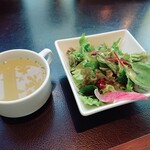 JYOJYO CAMINO - セットのスープとサラダ