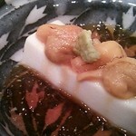 蓬左茶寮 - 自家製豆腐と塩水ウニ醤油ジュレ添え