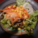 Yoshiya - 「ステーキ善」のサラダ。けっこう大盛です。