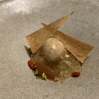 礼華　青鸞居 - 本日のデザート プーアル茶のアイスと梨のコンポート