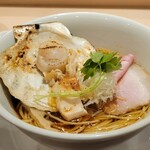 麦と麺助 - 別角度