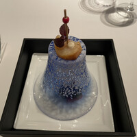 ブラン ルージュ - シェフからの前菜　帆立の燻製