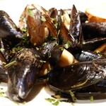 Ivar's - Beer Mussels