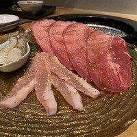 焼肉トラジ 名古屋セントラルタワーズ店 -  焼肉トラジ 名古屋セントラルタワーズ店 -
