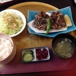 お食事処 くじら家 - 