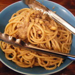 メッシタ - 鶏レバーと栗のパスタ