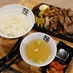 牛角焼肉食堂 - 料理写真: