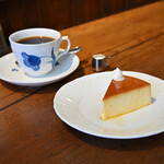 乙コーヒー - チーズケーキ＠税込400円＋セット 乙ブレンド1番(深煎り)@税込600円→550円