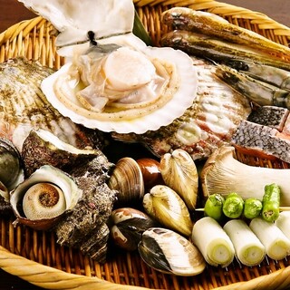 Unique menus such as caught shellfish are also available ◎A wide variety of a la carte dishes