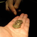 マジックバー 丸の内 十時 丸の内ブリックスクエア店 - この手の中の￥500硬貨が・・・・