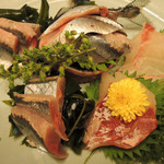 日本橋　本陣房 - 真鯛とさんまのお刺身