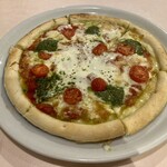 Karina - マルゲリータピザ