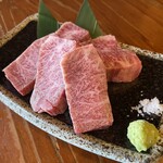 焼肉はなれ - 