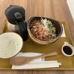 こめらく 海鮮茶漬けとおむすびと - 