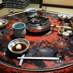 水だき 萬治郎 - テーブル