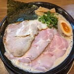 ラーメン 赤シャモジ - 