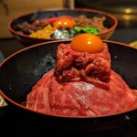 個室焼肉 富士門 - 
