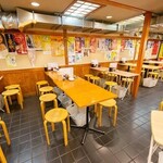 鳥楽酒場 - 内観①